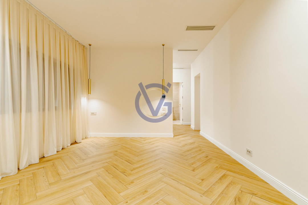 Ce priveliste! Deasupra tuturor - Penthouse Spectaculos cu Terase 210mp!