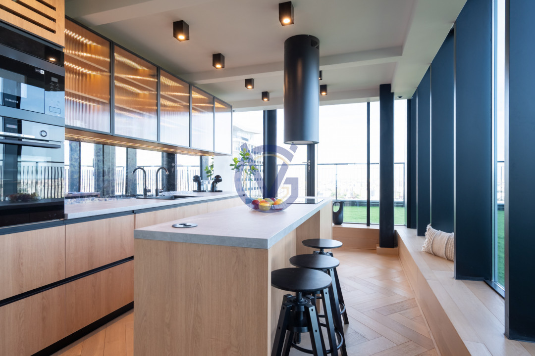 Privind deasupra tuturor - penthouse unic cu terasa 120mp, in Asmita!