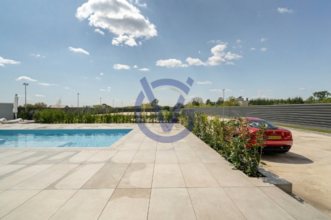 Ca in reviste! Vila senzationala, arh. moderna, piscina si teren de tenis!
