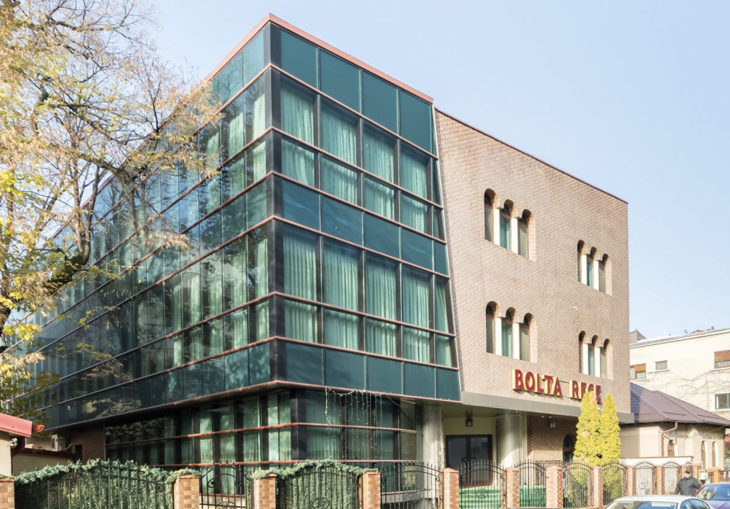 Ocazie rara pentru Investitie: Cladire pentru Birouri-Clinica in Aviatorilor!