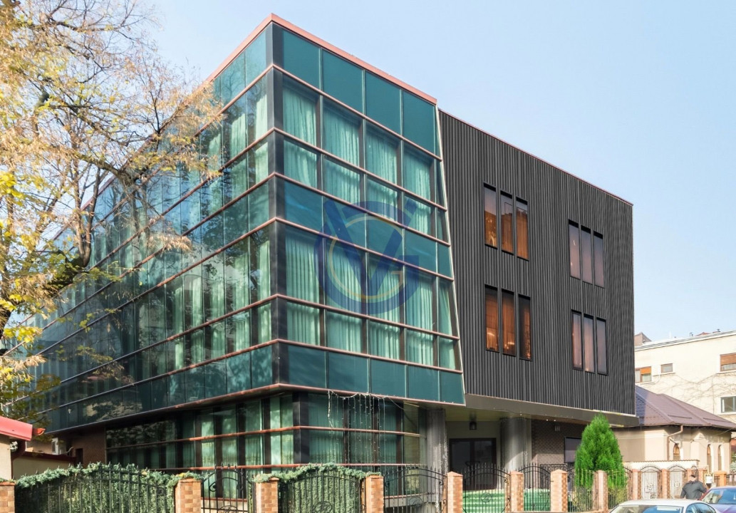 Ocazie rara pentru Investitie: Cladire pentru Birouri-Clinica in Aviatorilor!