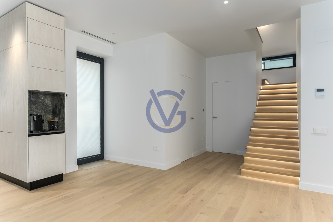 Privește stelele! Vilă modernă, lifestyle occidental lângă Paradisul Verde! 